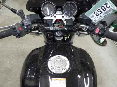 Yamaha XJR1300 2011