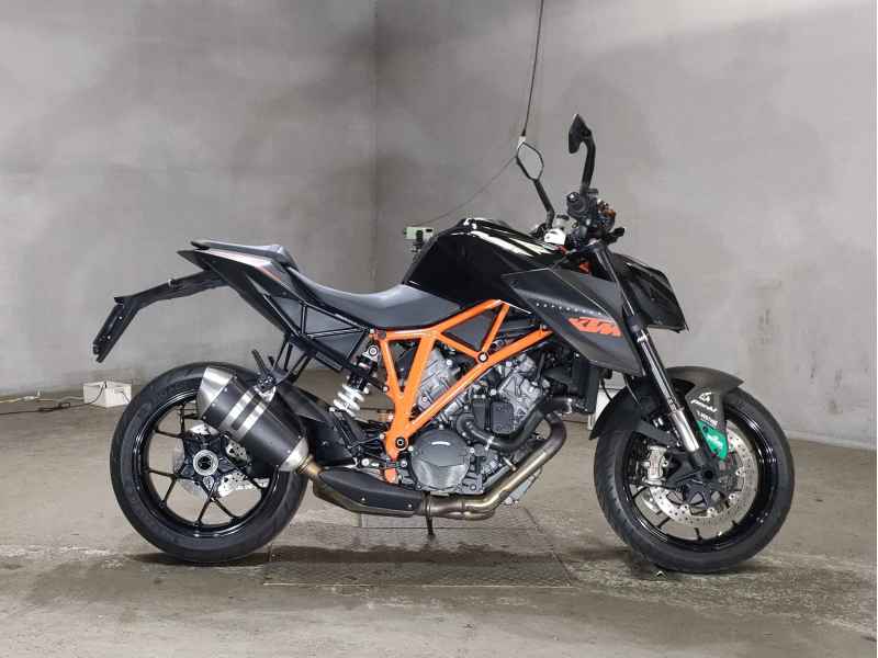 KTM 1290 Super Duke R 2015