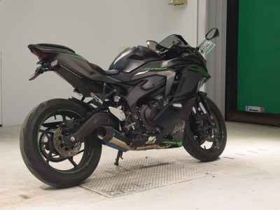 Kawasaki Ninja ZX-4R SE 2023