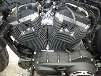 Harley-Davidson Sportster Iron XL883N 2016