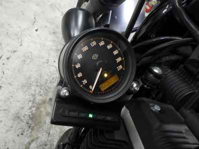 Harley-Davidson Sportster Iron XL883N 2016