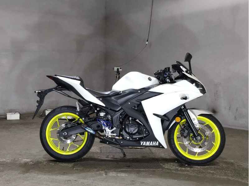 Yamaha YZF-R25 2018