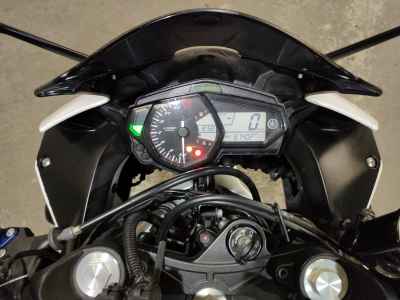 Yamaha YZF-R25 2018