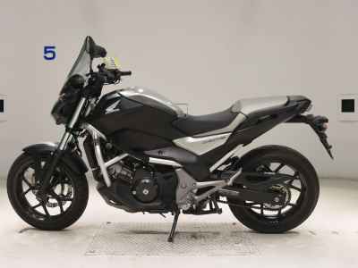 Honda NC750S DCT 2017