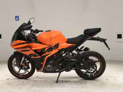 KTM RC 390 2023