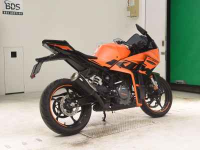 KTM RC 390 2023