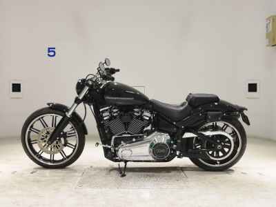 Harley-Davidson Breakout FXBRS1870 2022