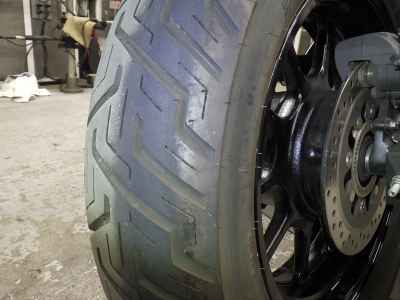 Kawasaki Eliminator 400 SE 2025