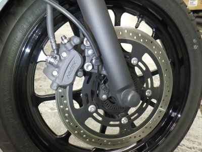 Kawasaki Eliminator 400 SE 2025