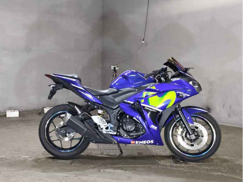 Yamaha YZF-R25 2017