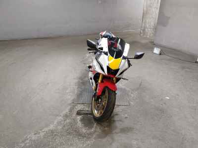 Yamaha YZF-R7 2022