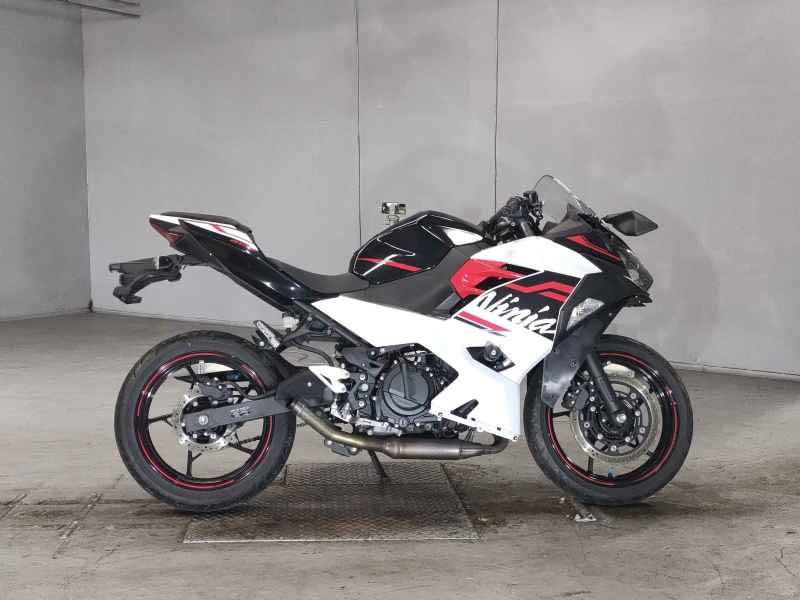 Kawasaki Ninja 400 2020