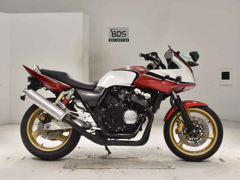 Honda CB400 Super Boldor 2006