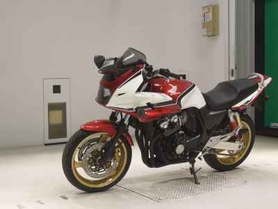 Honda CB400 Super Boldor 2006
