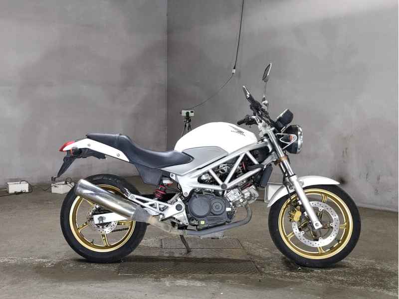 Honda VTR250 2009