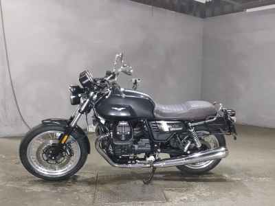 Moto Guzzi V7 III Special 2021