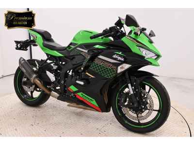 Kawasaki Ninja ZX-25R 2021
