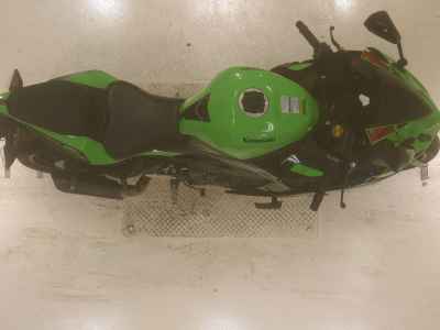 Kawasaki Ninja ZX-25R 2021