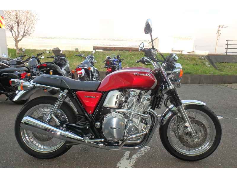 Honda CB1100 2022