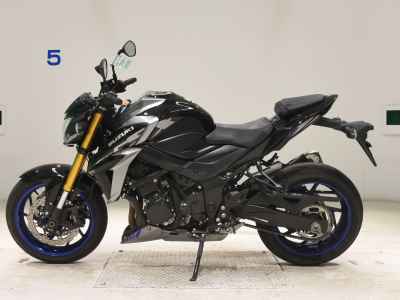 Suzuki GSX-S750 2023