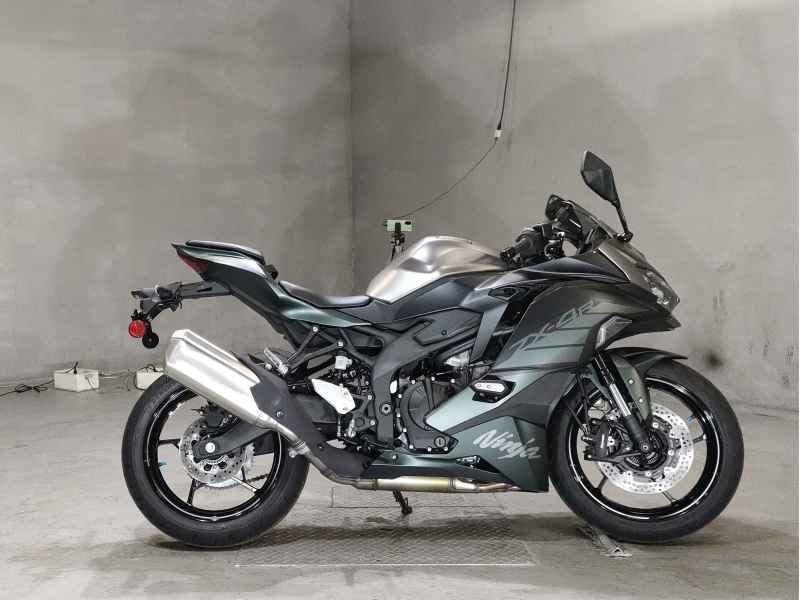 Kawasaki Ninja ZX-4RR 2024