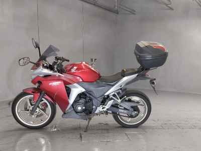 Honda CBR250R 2011