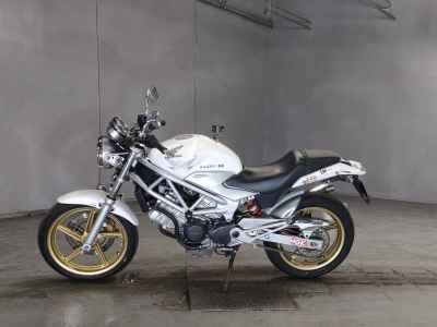 Honda VTR250 2011