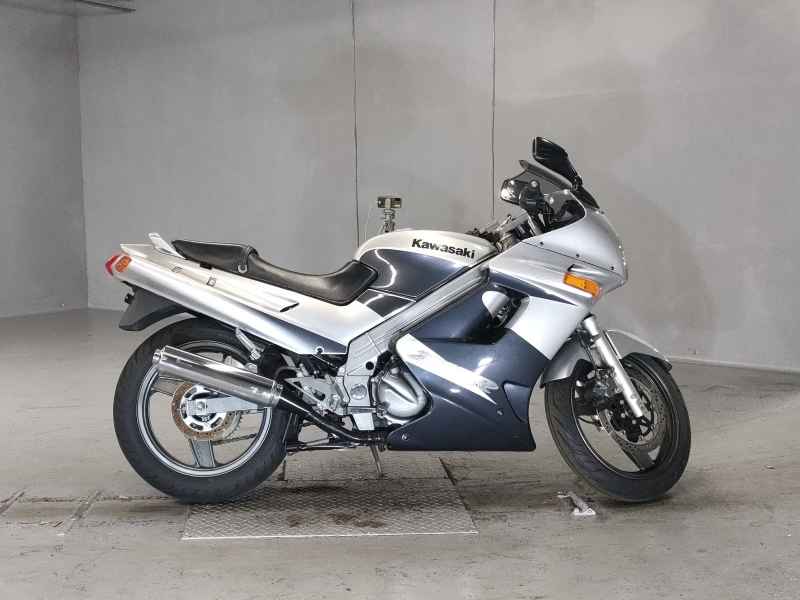Kawasaki ZZR250 1999