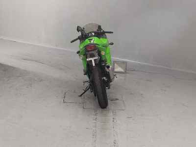 Kawasaki Ninja 250R 2012