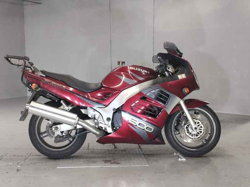 Suzuki RF900R 2001