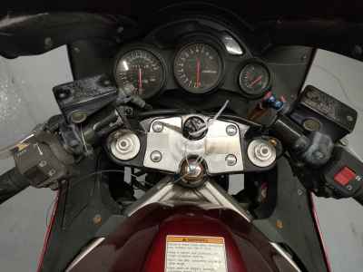 Suzuki RF900R 2001