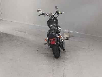 Harley-Davidson Sportster Custom XL883C 2006