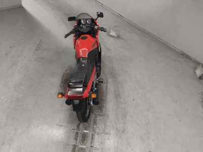 Kawasaki GPZ750R 1985