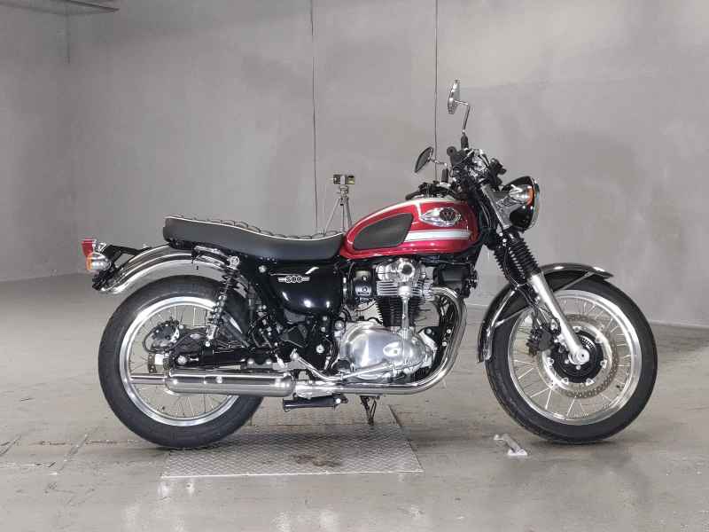 Kawasaki W800 2022