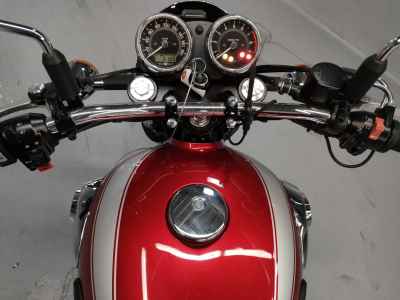 Kawasaki W800 2022