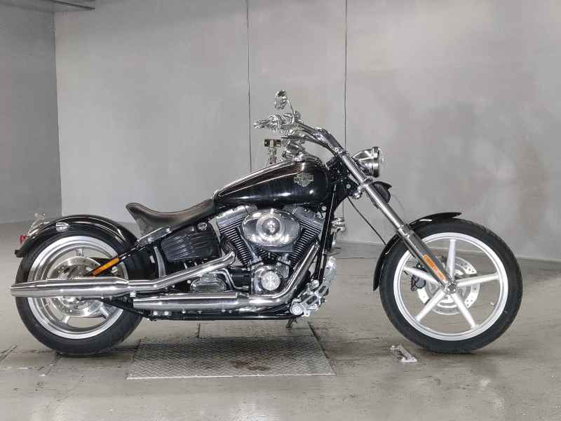 Harley-Davidson ROCKER C FXCWC1580 2009