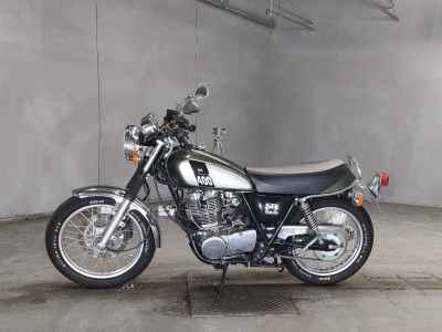 Yamaha SR400 2019