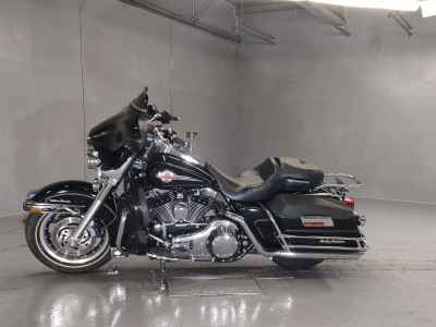 Harley-Davidson Electra Glide FLHTCUI1450 2005