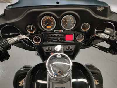 Harley-Davidson Electra Glide FLHTCUI1450 2005