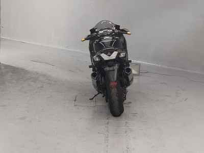 Kawasaki Ninja ZX-14R 2013