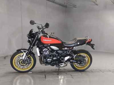 Kawasaki Z900RS 2022