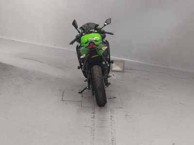 Kawasaki Ninja ZX-25R KRT 2021