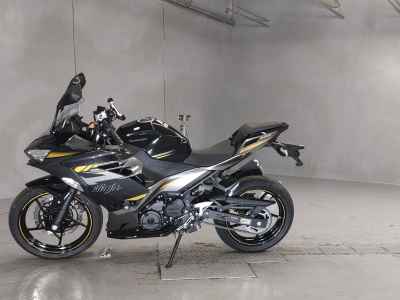 Kawasaki Ninja 400 2023