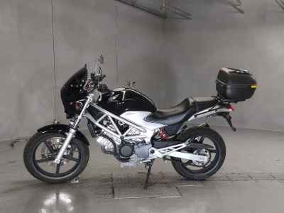 Honda VTR250 2009