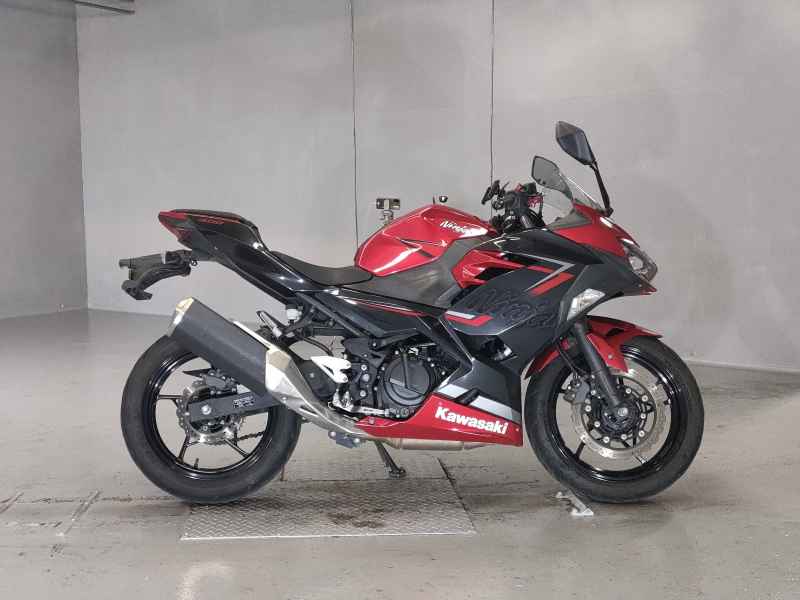 Kawasaki Ninja 400 2018