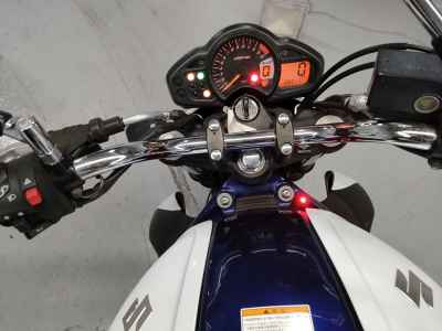 Suzuki Gladius SFV400 2010
