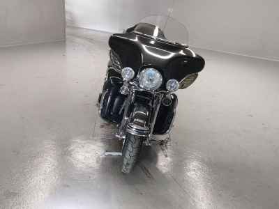 Harley-Davidson Electra Glide FLHTCUI1450 2006