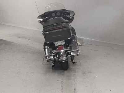 Harley-Davidson Electra Glide FLHTCUI1450 2006