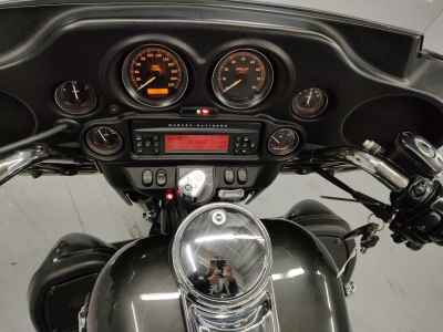 Harley-Davidson Electra Glide FLHTCUI1450 2006