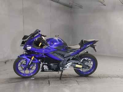 Yamaha YZF-R25 2019